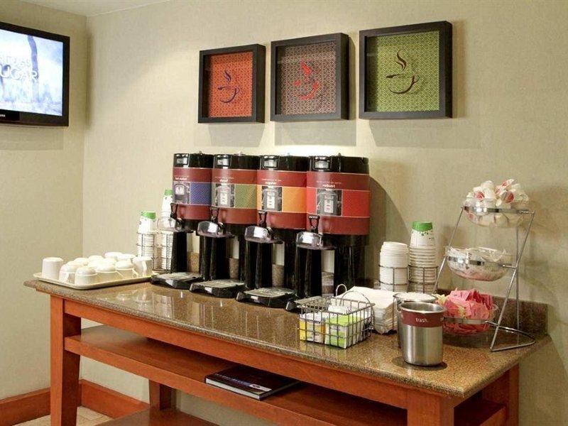 Hampton By Hilton Monterrey Galerias Obispado Kültér fotó
